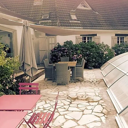 Oda ve Kahvaltı Le Jardin Adele 3*