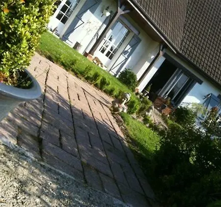 Oda ve Kahvaltı Le Jardin Adele 3*